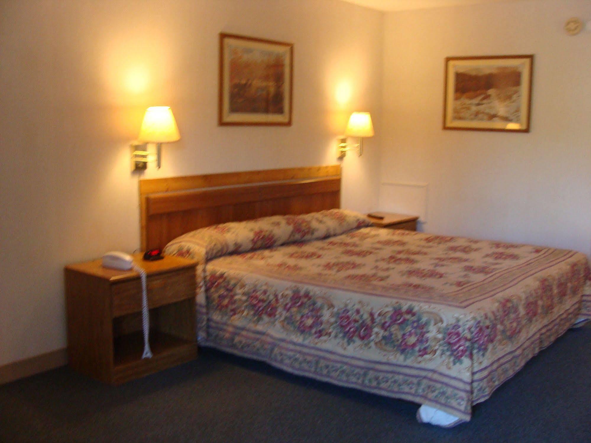 Chatuge Mountain Inn Elf Zewnętrze zdjęcie